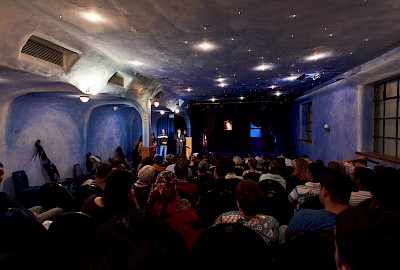 „Händels Hamster“ im Theater der Nacht: Das Publikum ist gespannt, © Frank Stefan Kimmel